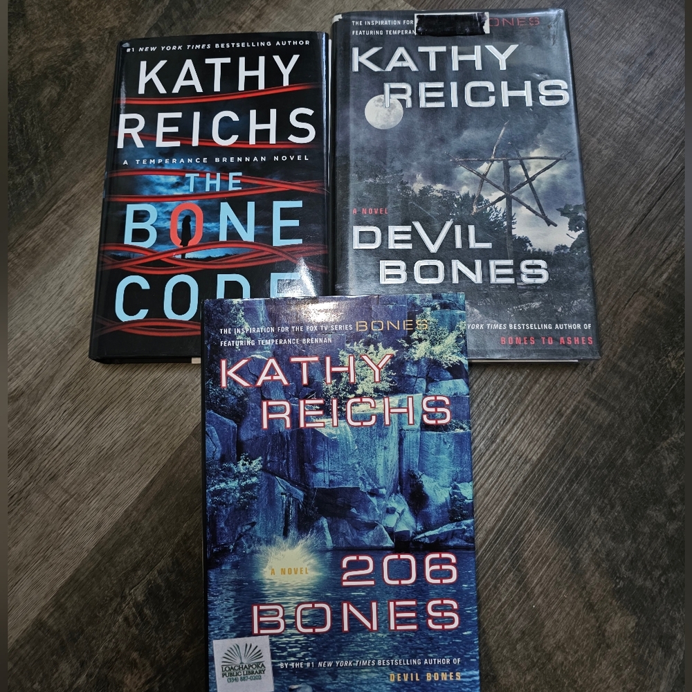 Kathy Reichs Book Set - The Bone Code, Devil Bones, 206 Bones
